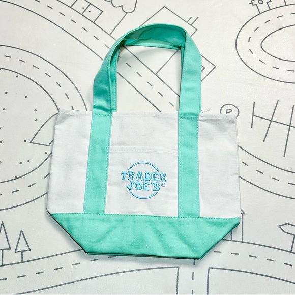Trader Joe’s Mini Pastel Canvas Tote Bags in Mint Green - Picture 4 of 4